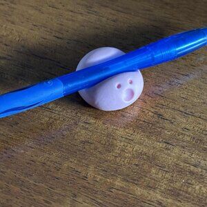 Handmade Clay Pen Holder – Cute Minimalist Desk Organizer for Office